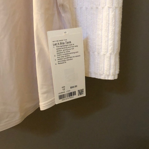 Lululemon Let it Slip tank NWT - Picture 2 of 5